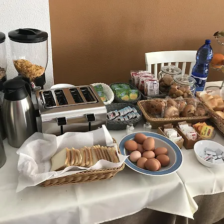 Hotel La Sirenetta 2*